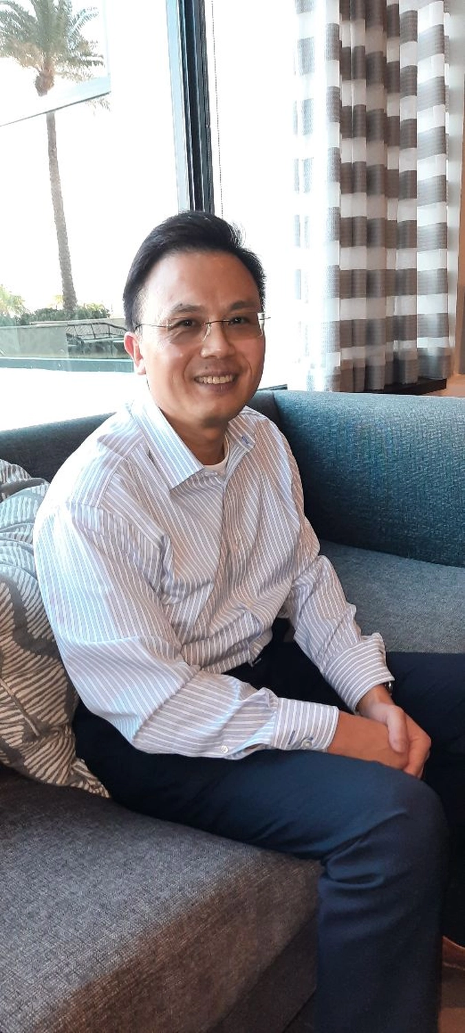 AEROSOL EUROPE - The leading magazine for the global aerosol industry - SteveZhou, Director of Virology
