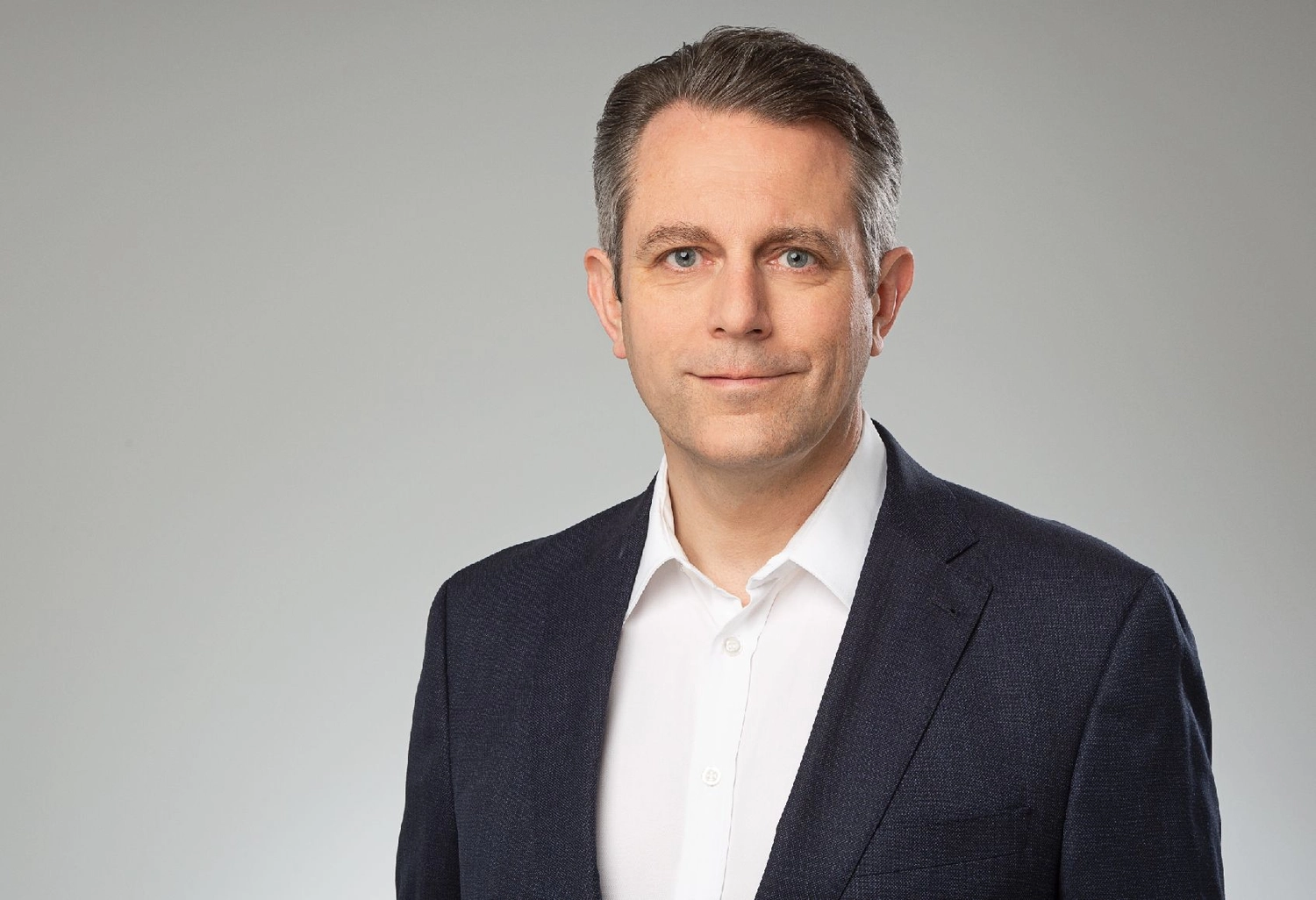 AEROSOL EUROPE - The leading magazine for the global aerosol industry - Harald Biederbick,Chief Executive Officer